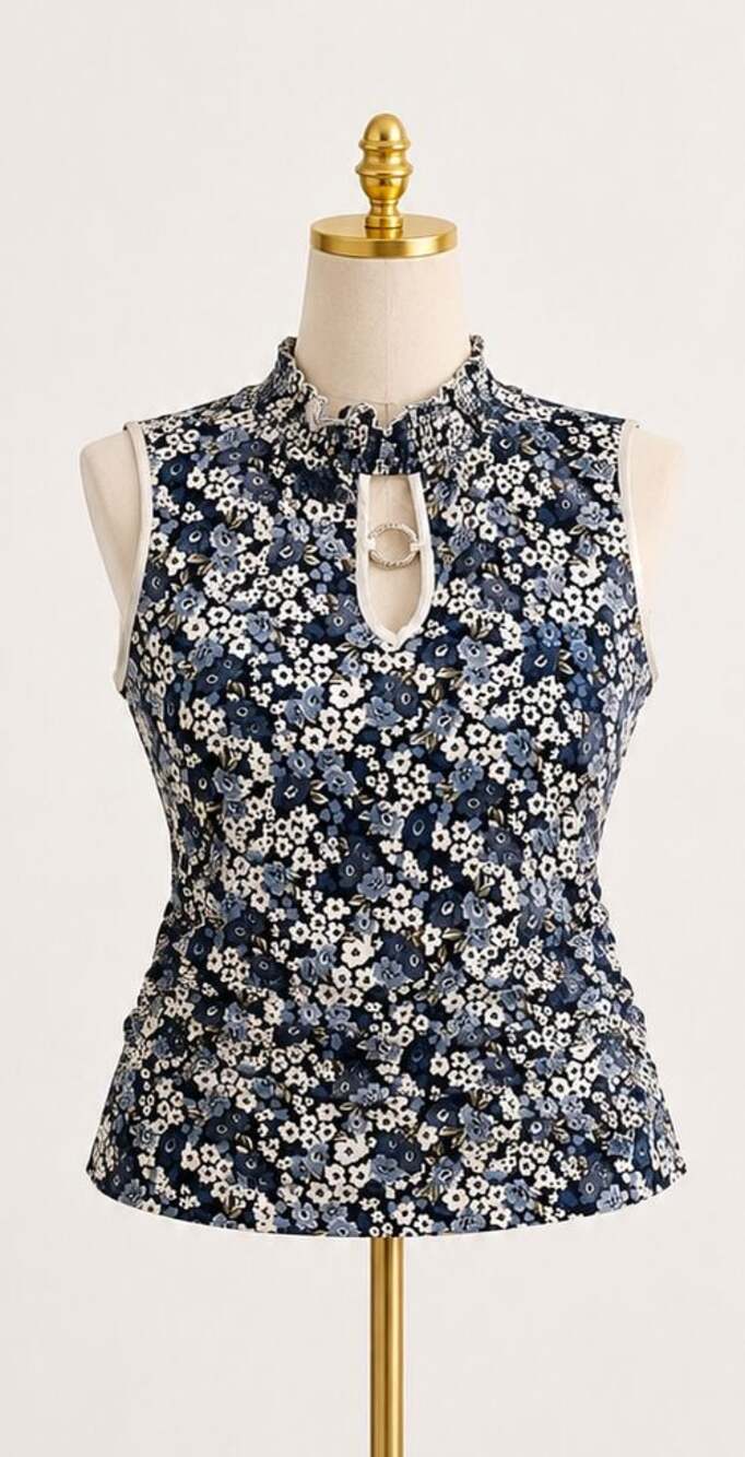 Adrienne Vittadini Halter Neck Blouse with Small Ring Detail Sleeveless Top NWT
